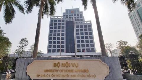 Đề xuất chính sách đối với người hoạt động không chuyên trách ở cấp xã, thôn, tổ dân phố